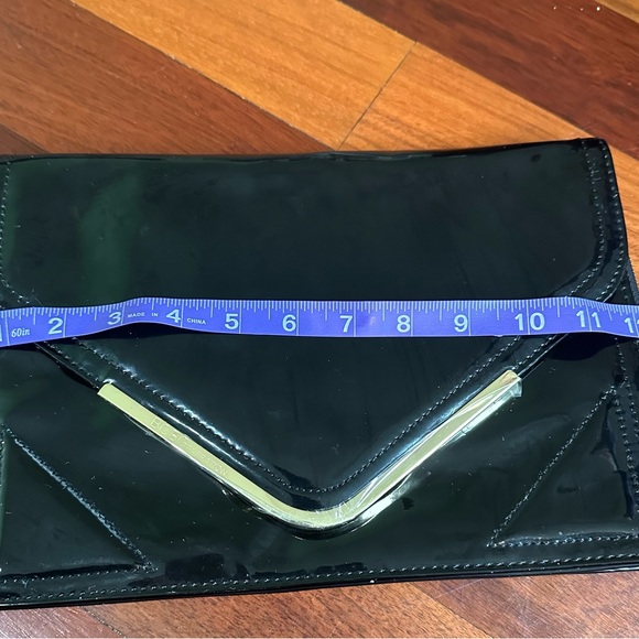BCBG Generation Oversized Envelope Bag Clutch Black - Picture 10 of 11
